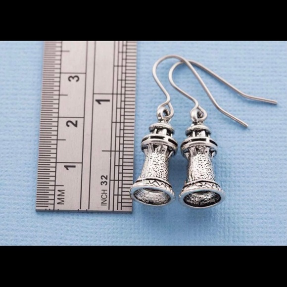 Beautiful Nautical Ocean 🌊 Beach Lighthouse charm earrings - Picture 6 of 8